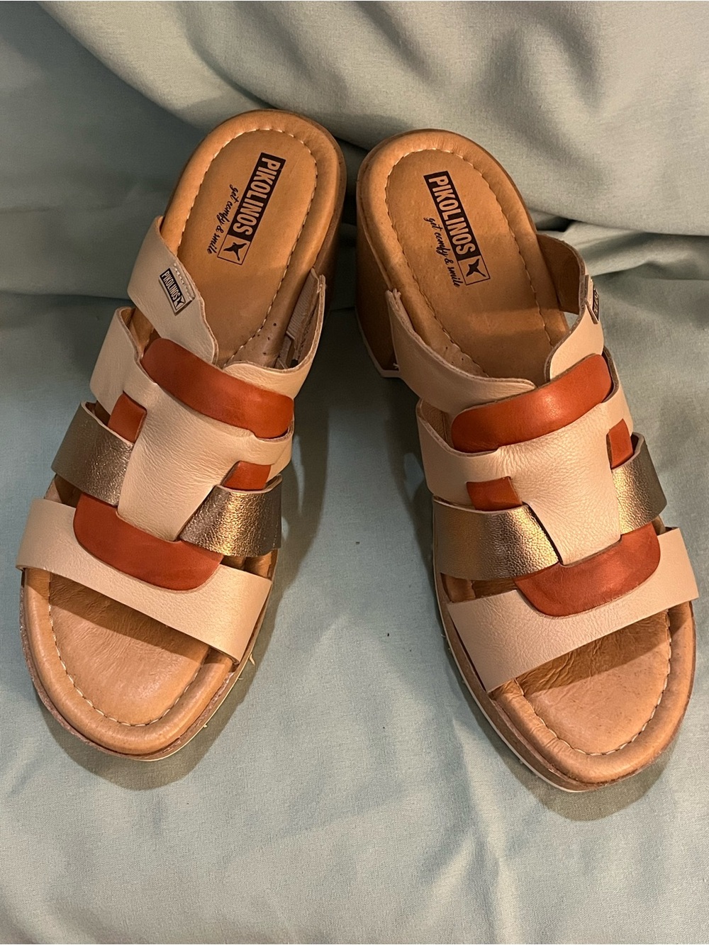 PIKOLINOS Women's Cream, Tan & Gold Leather Slide Mules